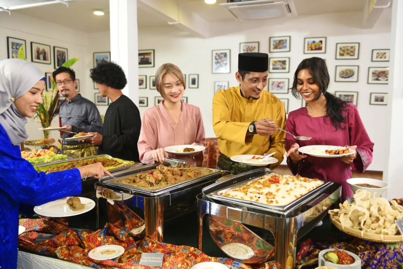 Raya Catering